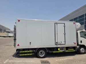 How to Choose the Right Chiller Truck Rental in UAE